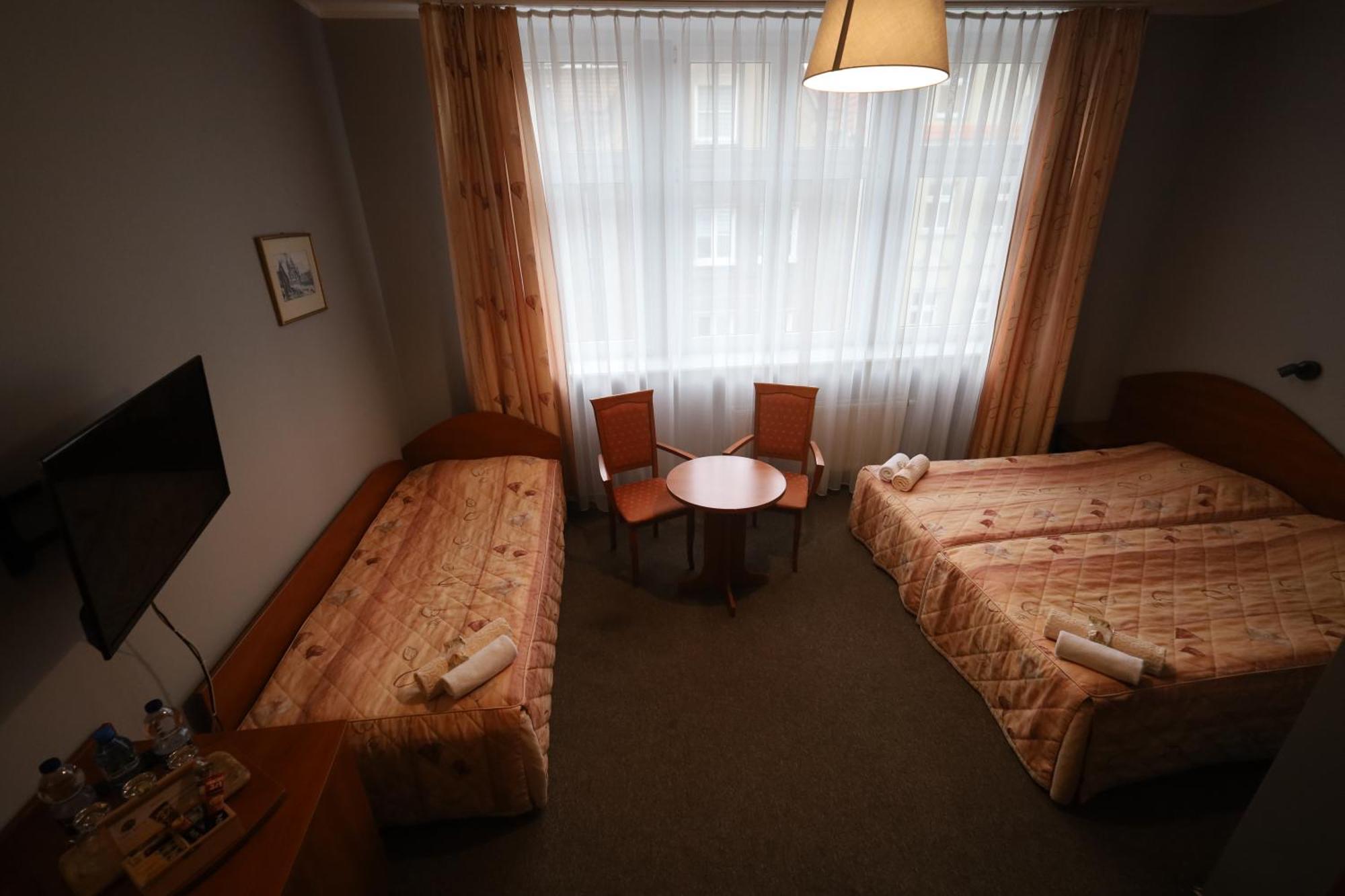 Nasz Klub - Pokoje Goscinne Poznan Ngoại thất bức ảnh
